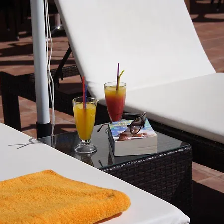 Eleana Boutique & Blue Infinity Aparthotel 4*