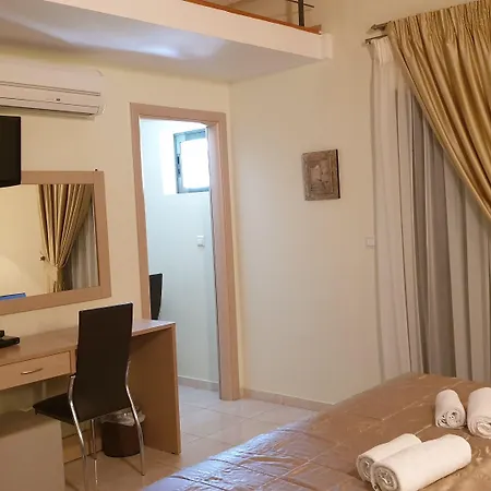 Eleana Boutique & Blue Infinity 4*