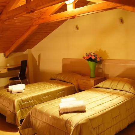 Eleana Boutique & Blue Infinity Nikiana