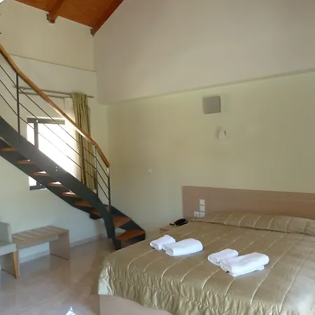 Eleana Boutique & Blue Infinity Nikiana