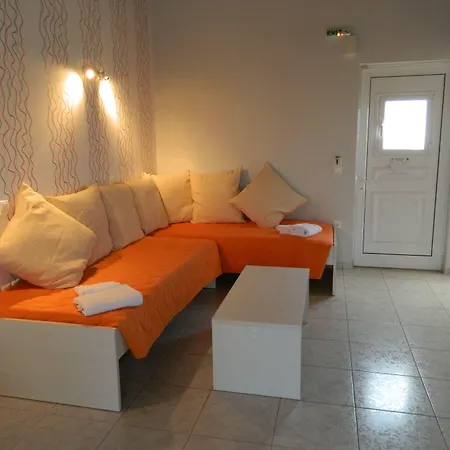 Eleana Boutique & Blue Infinity Aparthotel