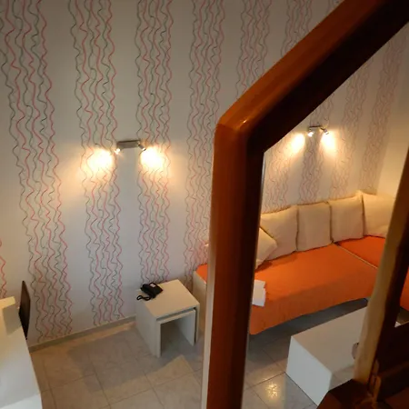 Eleana Boutique & Blue Infinity Nikiana