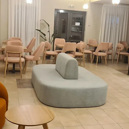 Апартхотел Eleana Boutique & Blue Infinity 4*