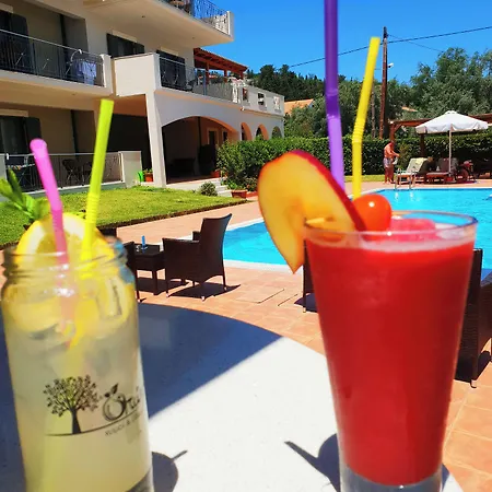 Апартхотел Eleana Boutique & Blue Infinity 4*