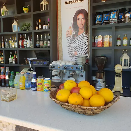 Aparthotel Eleana Boutique & Blue Infinity 4*