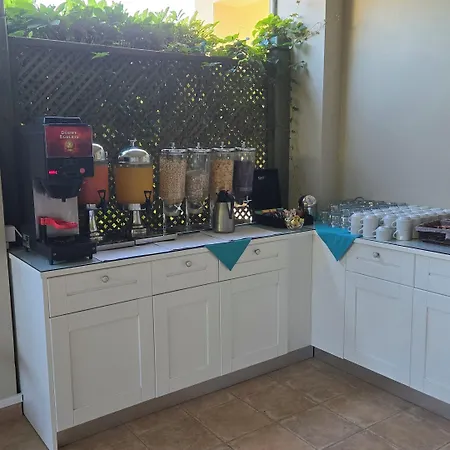 Eleana Boutique & Blue Infinity Aparthotel