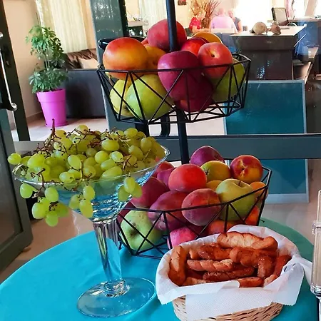 Aparthotel Eleana Boutique & Blue Infinity 4*