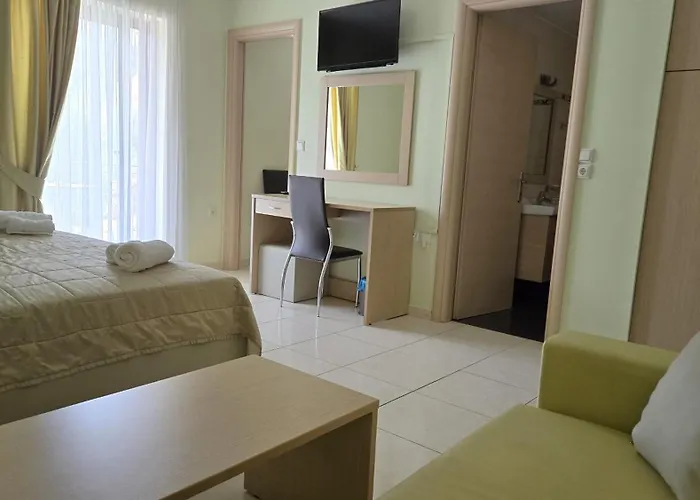 Eleana Boutique & Blue Infinity Aparthotel