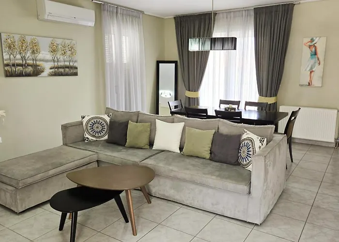 Eleana Boutique & Blue Infinity