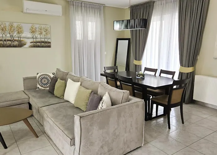 Eleana Boutique & Blue Infinity Aparthotel