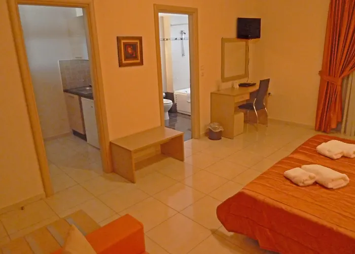 Aparthotel Eleana Boutique & Blue Infinity Nikiana