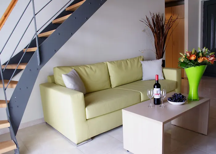 Апарт-отель Eleana Boutique & Blue Infinity 4*