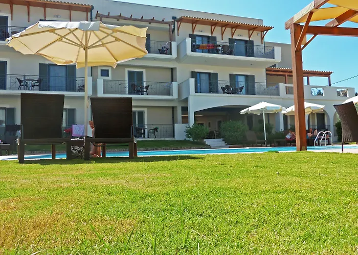 Eleana Boutique & Blue Infinity 4* Никиана