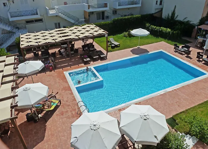 Eleana Boutique & Blue Infinity Апарт-отель 4*