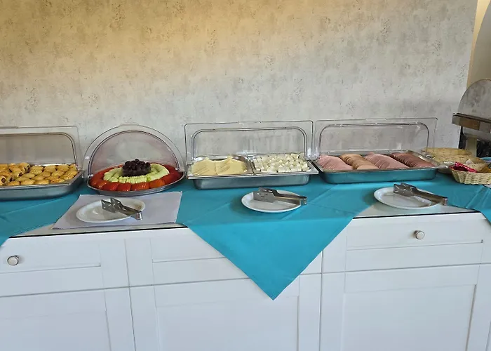 Eleana Boutique & Blue Infinity Aparthotel