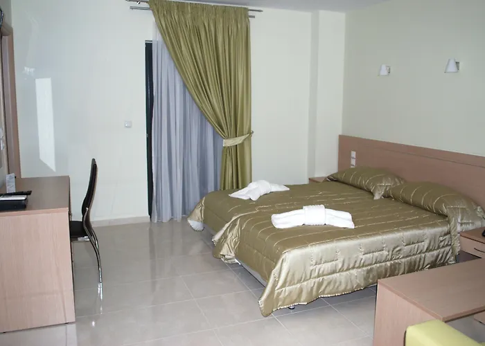 Eleana Boutique & Blue Infinity Aparthotel