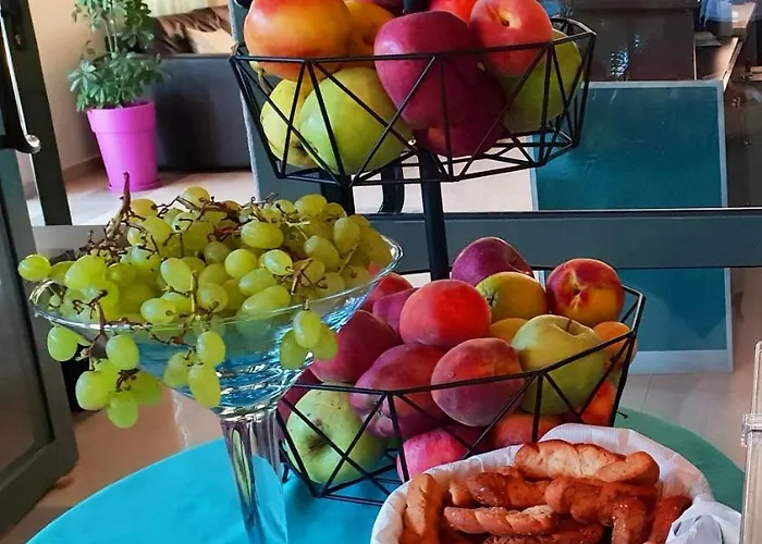 Aparthotel Eleana Boutique & Blue Infinity 4*