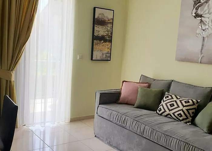 Eleana Boutique & Blue Infinity 4* Никиана