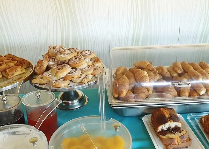 Eleana Boutique & Blue Infinity Apartmanhotel